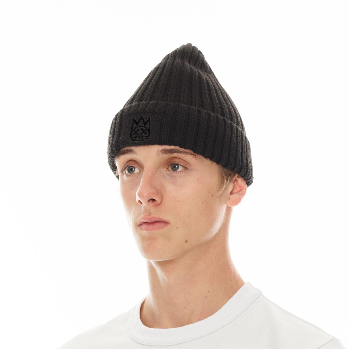 KNIT HAT WITH CLEAN SHIMUCHAN LOGO (623BC-CH96A) BOB