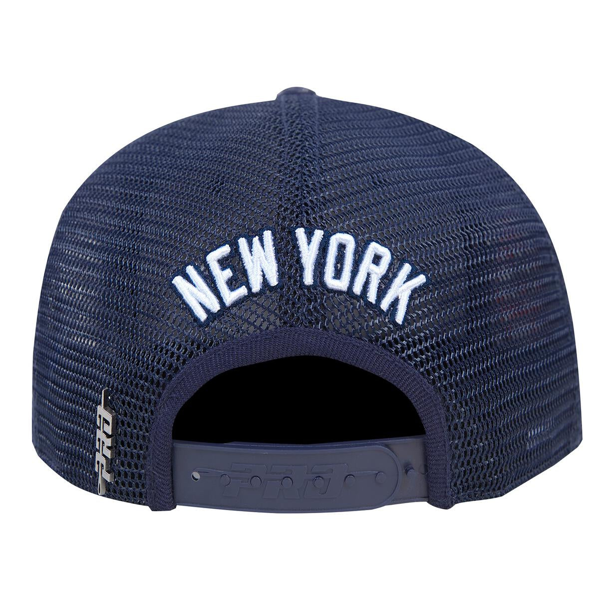 NEW YORK YANKEES CLASSIC MESH BACK TRUCKER HAT LNY737450