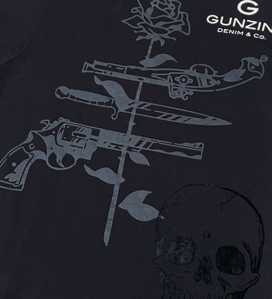 GUNZINII Rose & Weapons Tee (GZ205 BLACK)