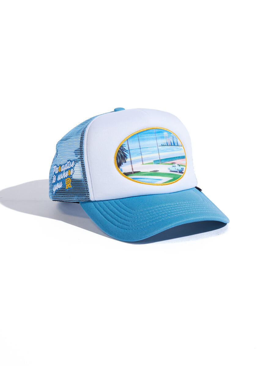 POSTAL SCENE TRUCKER WHITE/BABY BLUE (REF460)