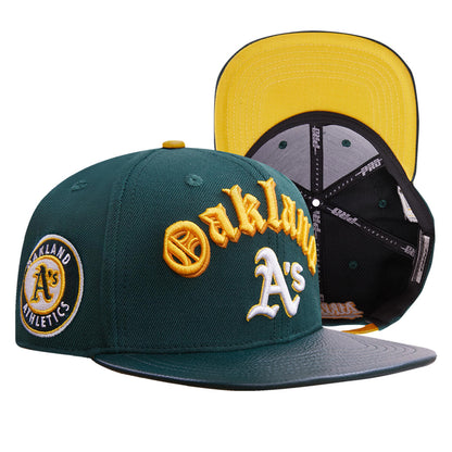 OAKLAND ATHLETICS OLD ENGLISH 6 PANEL LEATHER STRAPBACK (LOA7314581) FOREST GREEN