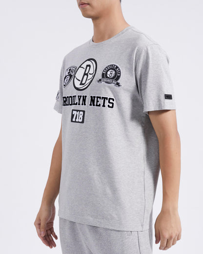 PRO STANDARD BROOKLYN NETS AREA CODE M SJ TEE (BBN1515640) GRY