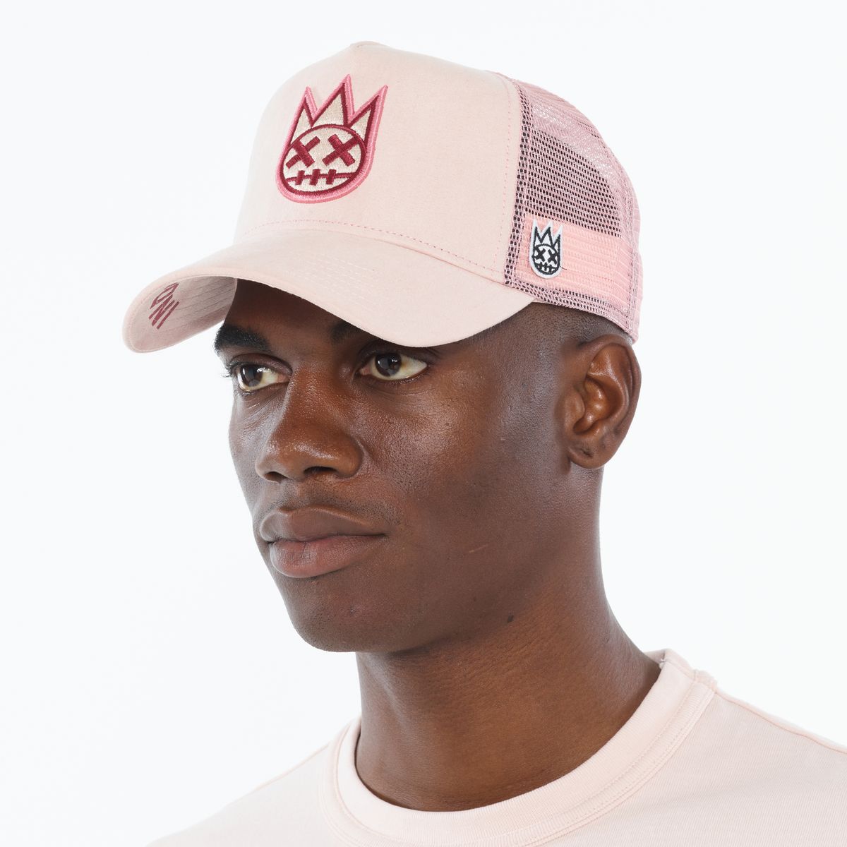 CLEAN LOGO MESH BACK TRUCKER HAT (625AC-CH47A) POWDER PINK