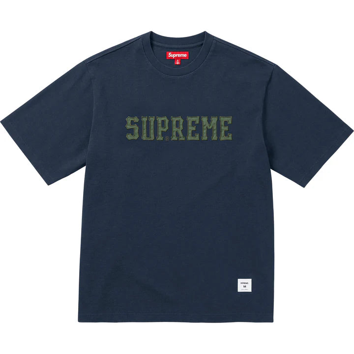 SUPREME TWILL APPLIQUE S/S TOP- NAVY