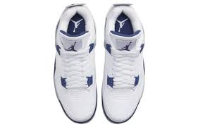 Air Jordan 4 Retro Midnight Navy