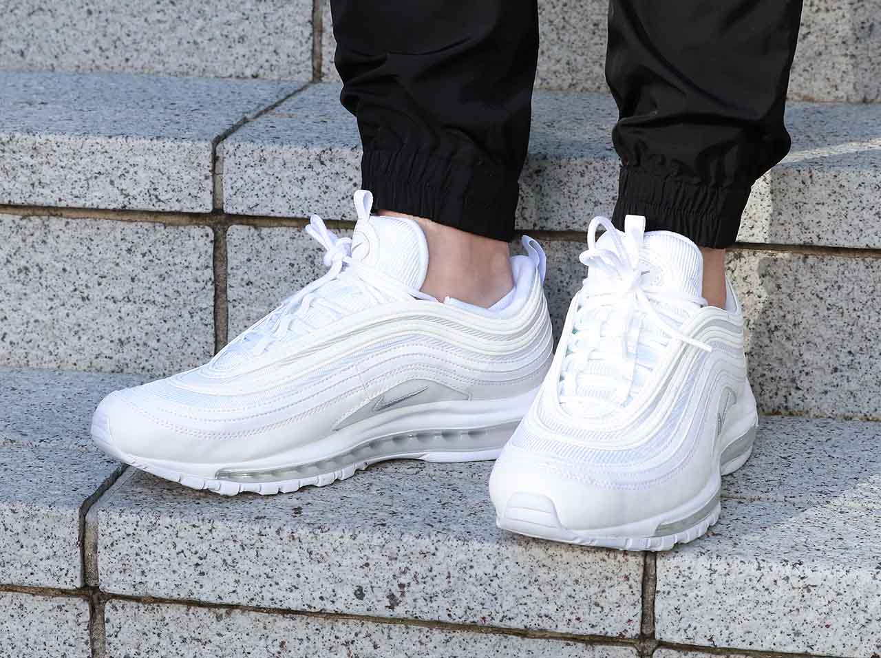 NIKE NIKE AIR MAX 97 "TRIPLE WHITE" 921826-101