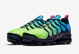 Nike Air VaporMax Plus Aurora Green 924453-302