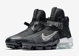 Nike VaporMax Premier Flyknit Black Metallic Silver White AO3241-002