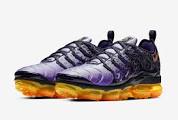 Nike Air VaporMax Plus Geometric Obsidian Laser Orange 924453-406