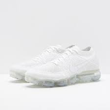 Nike Air VaporMax Triple White (W0MEN) 849557-100